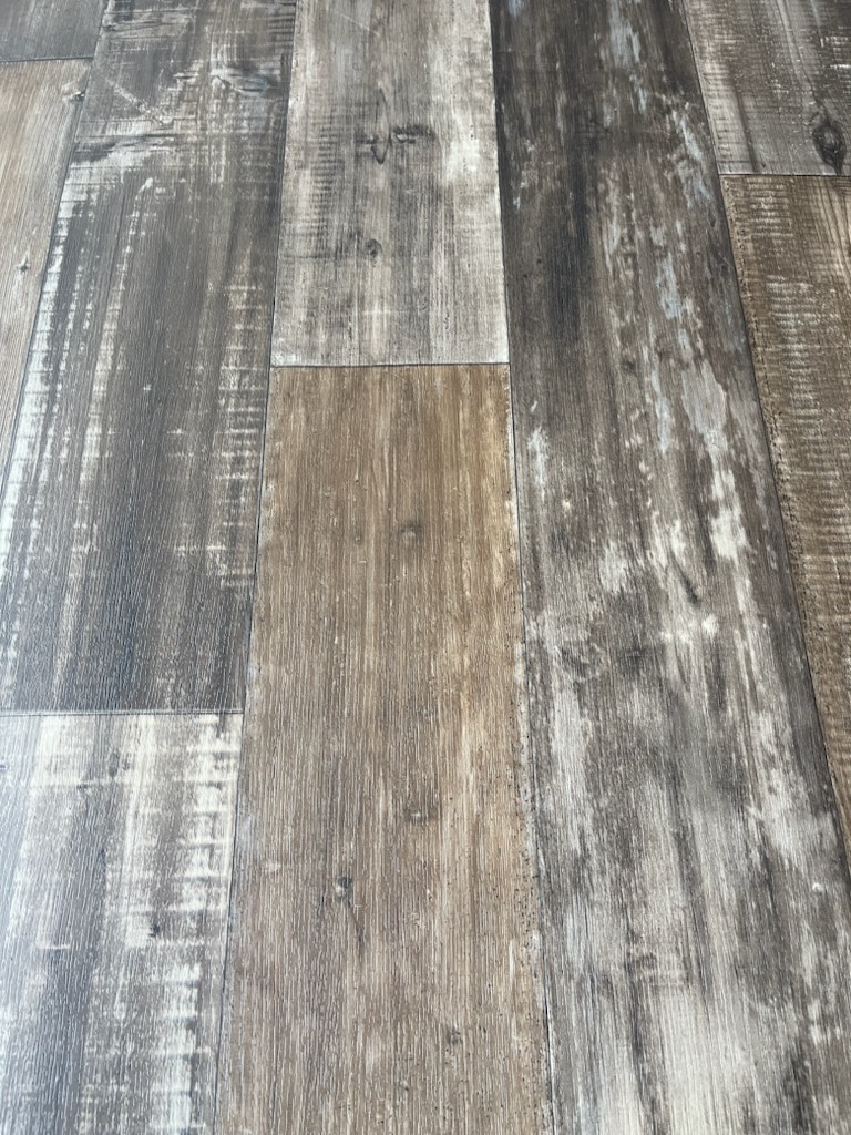 GEORGIA 16FT REAL RUSTIC MULTITONE BEAUFLOR VINYL 