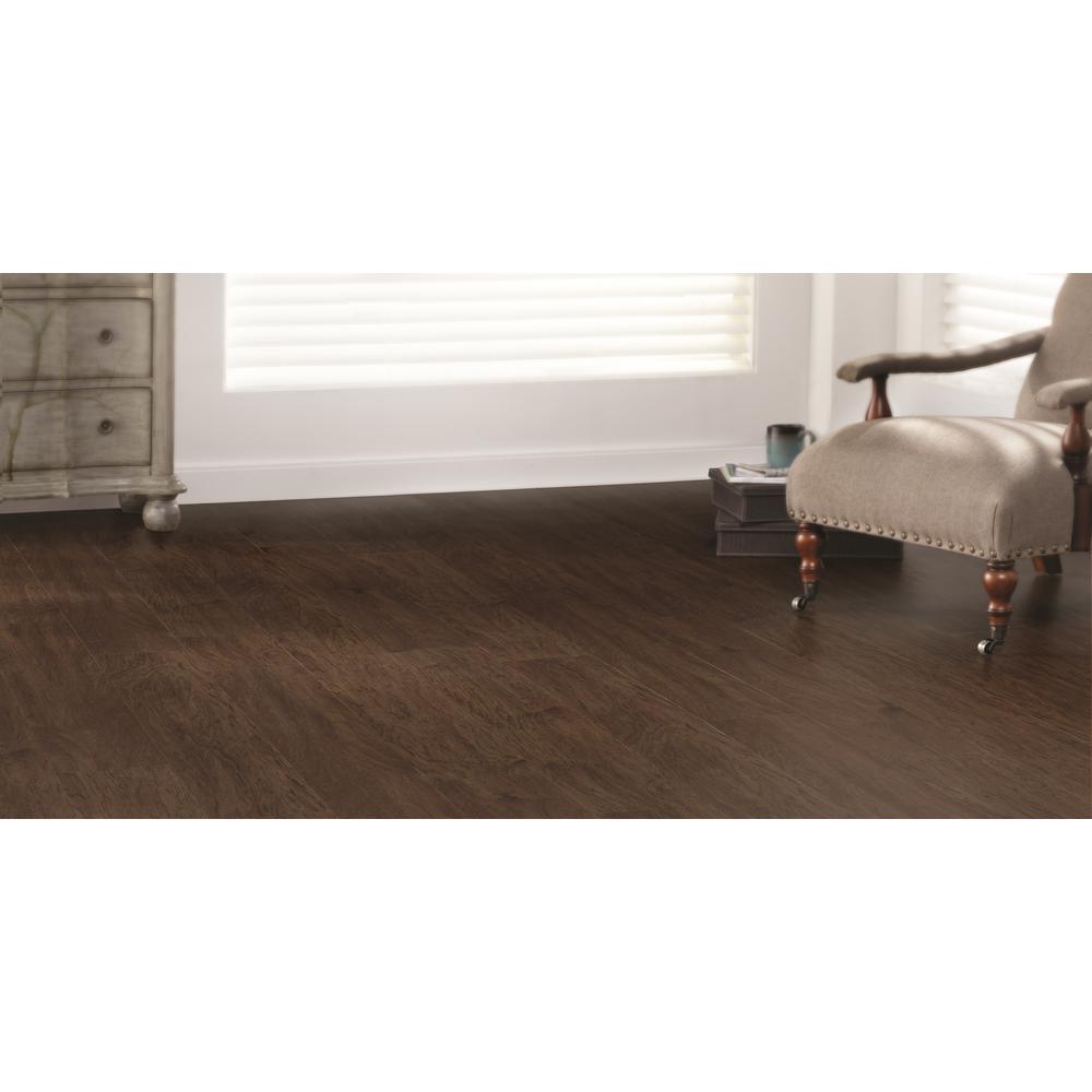 HOME DECORATORS CLICK 6X36 4.2 MM 8 MIL JAVA HICKORY 20.34 SF/BX MOHAWK VINYL PLANK 