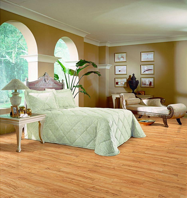 HOME DECORATORS MIDDLEBURY MAPLE KRONOTEX USA LAMINATE 