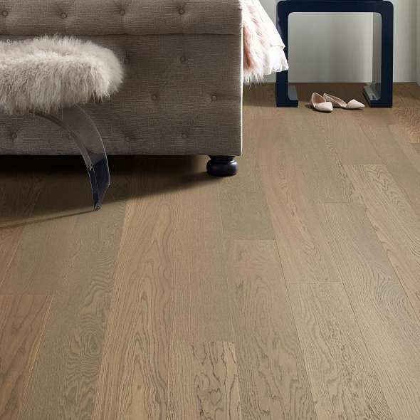WESTMINSTER WHITE OAK CLIC W/PAD 6.5 WIDE RANDOM LENGTH HERITAGE OAK SHAW INDUSTRIES VINYL PLANK 